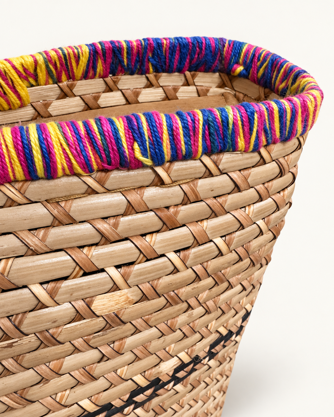 Francesca I Nito Vine Clutch Bag