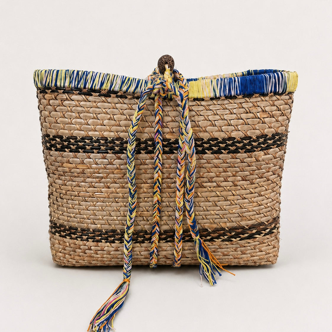 Francesca II Nito Vine Clutch Bag