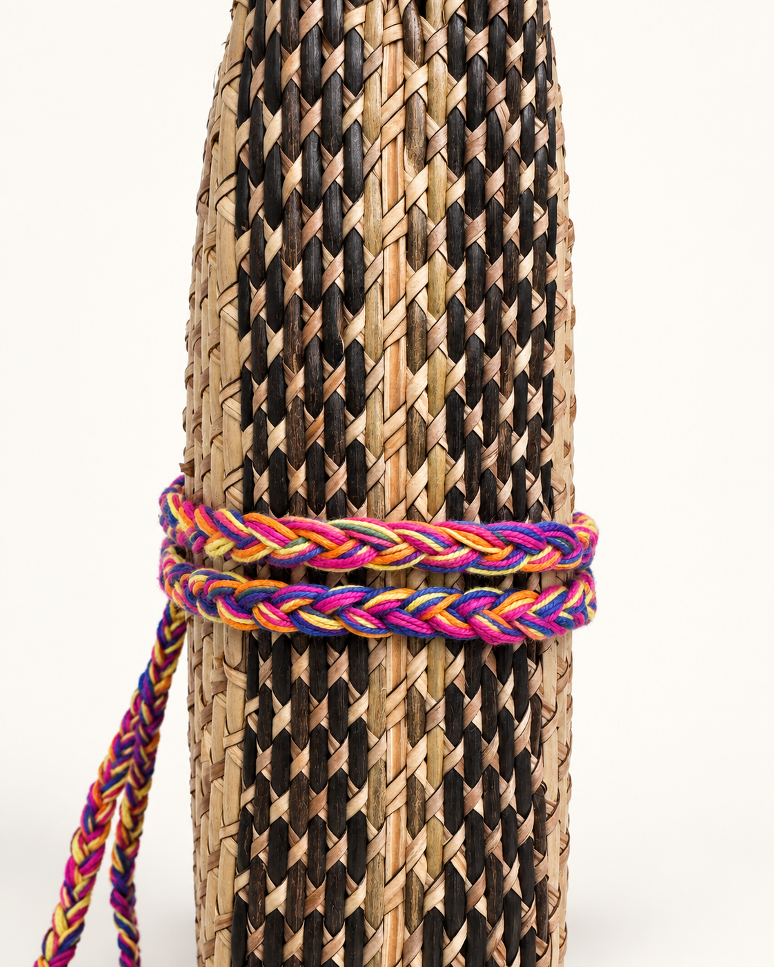 Francesca I Nito Vine Clutch Bag